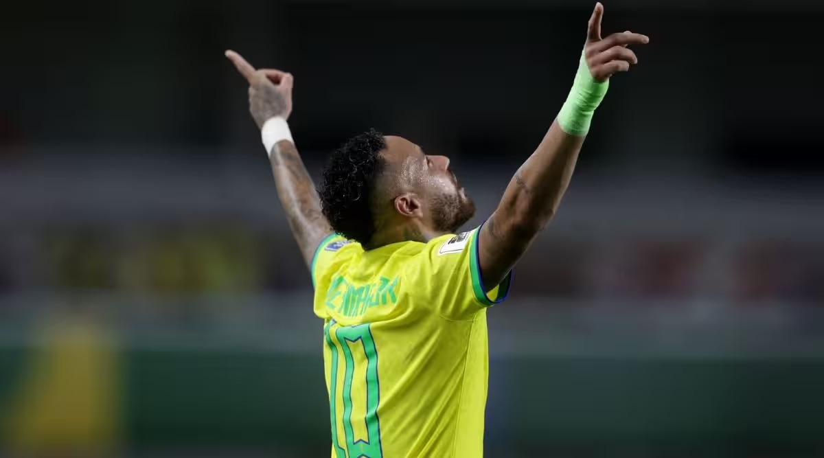 Neymar es el nuevo máximo anotador de Brasil